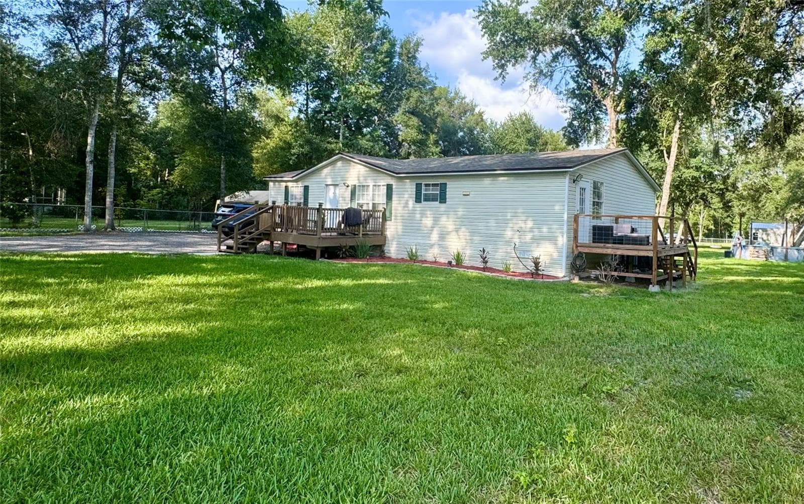 5080 Cedar Ln photo 3