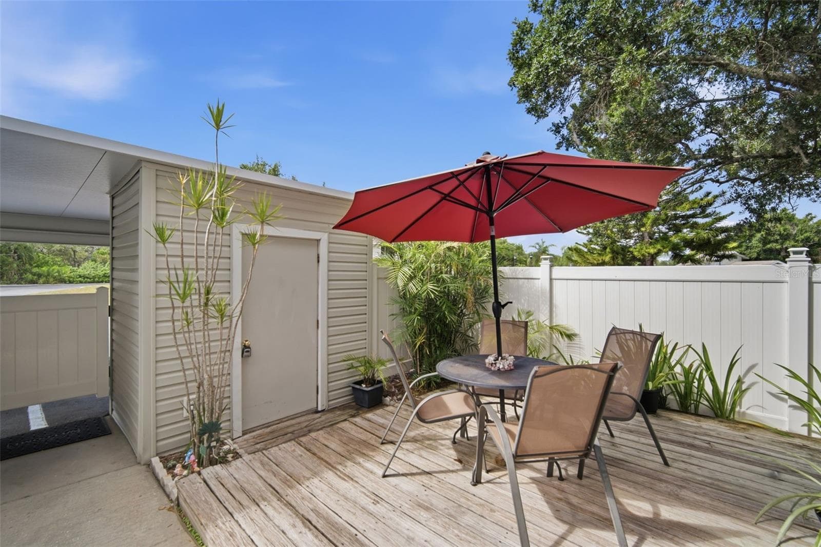 8350 Savannah Trace Cir #305 photo 5