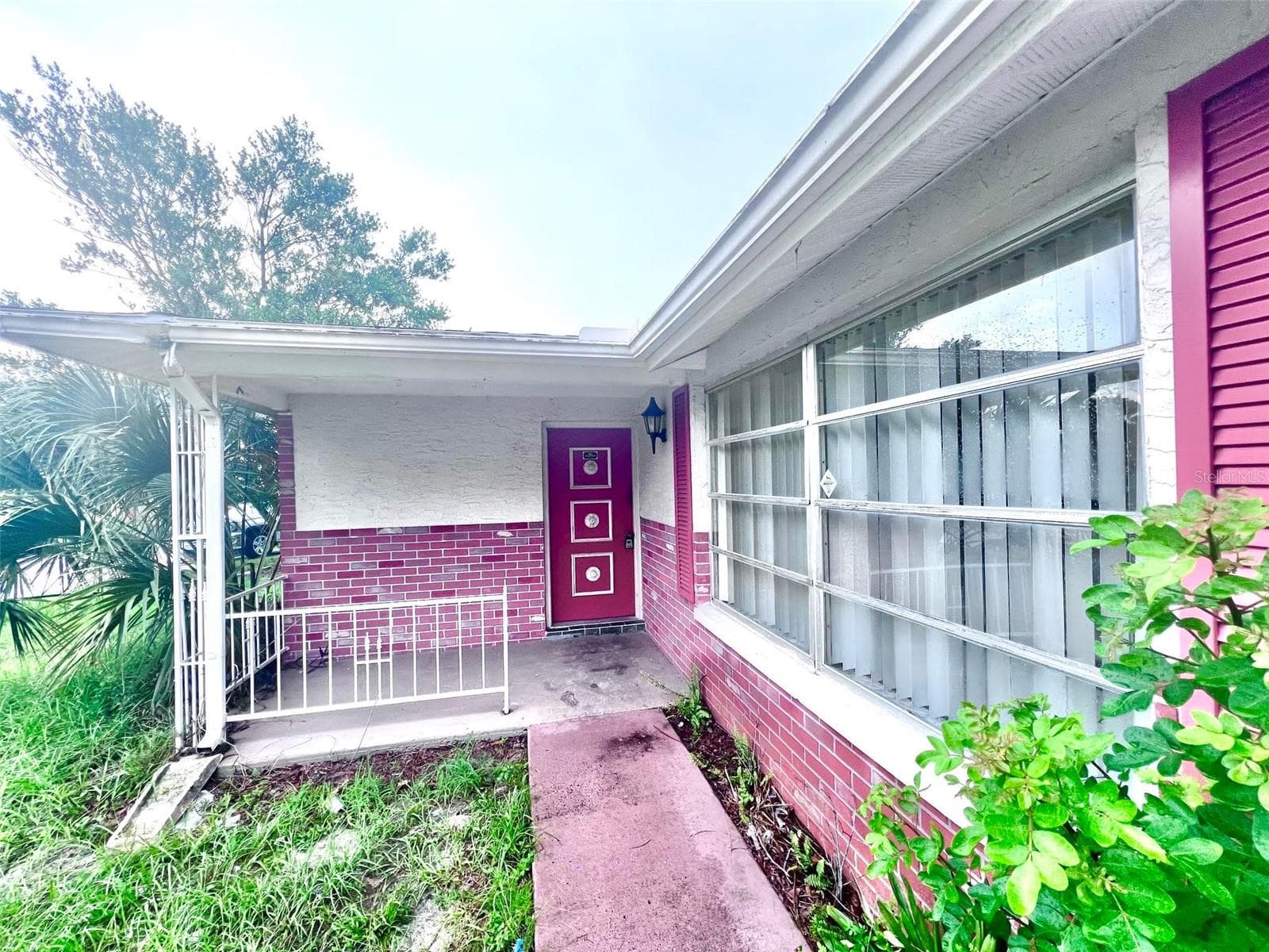 7204 Isle Dr