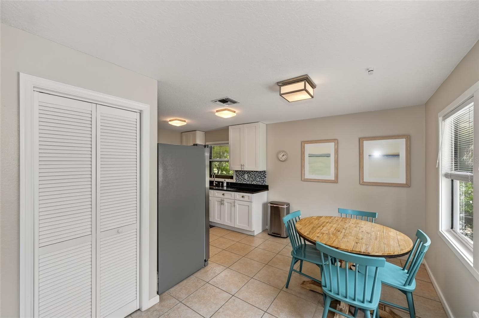 2475 Alameda Ave #B photo 3