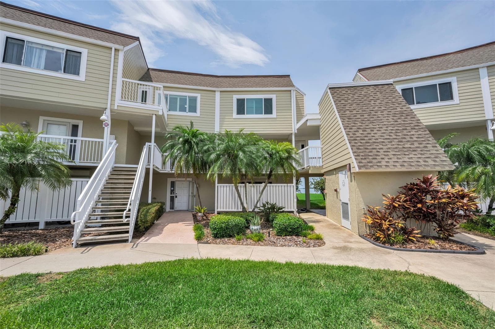 433 S Paula Dr #32 photo 3