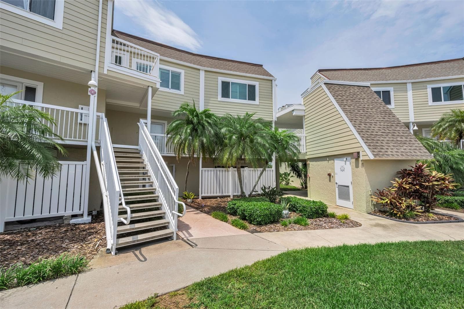 433 S Paula Dr #32 photo 5