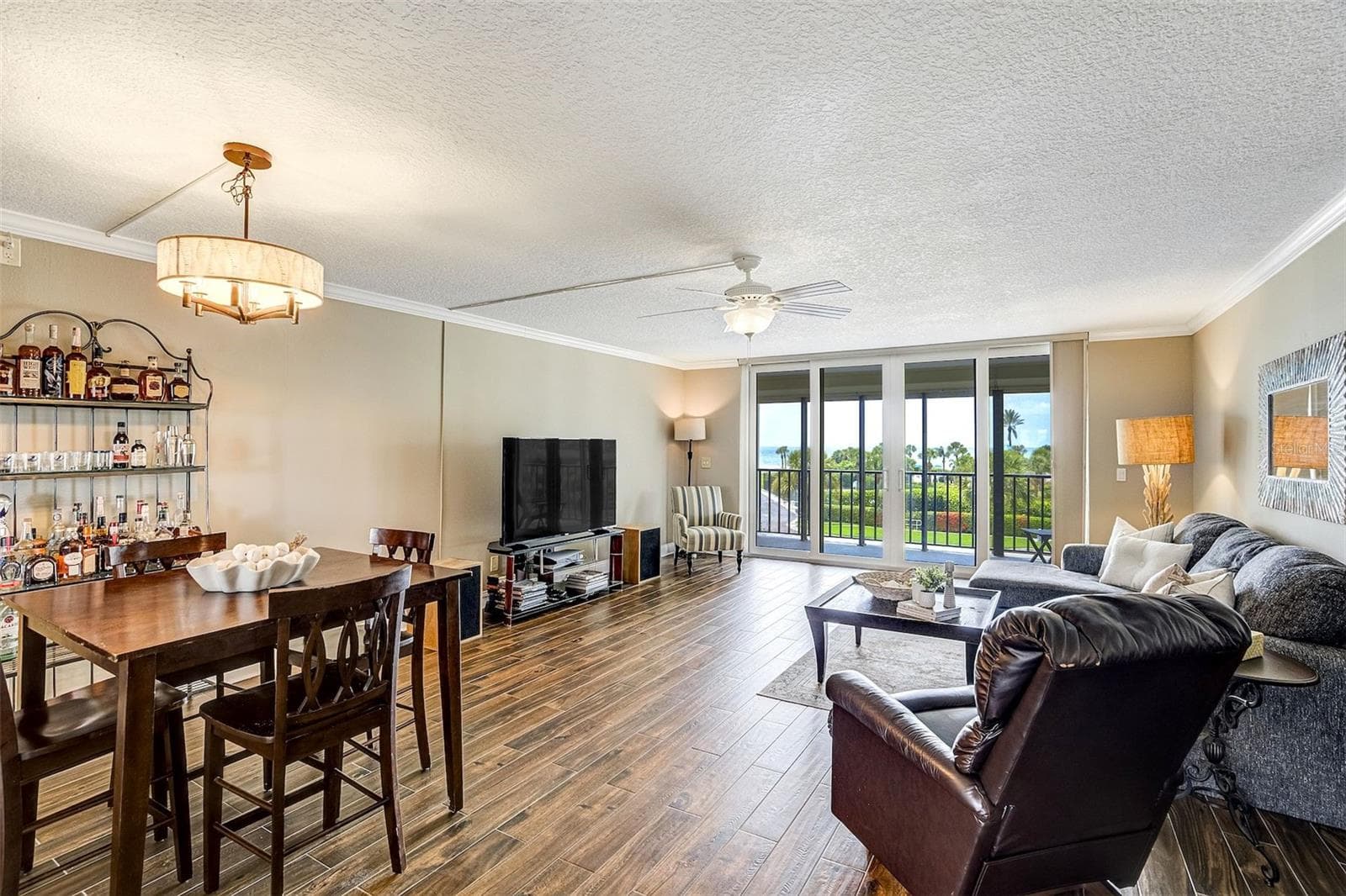 1581 Gulf Blvd #203N photo 4