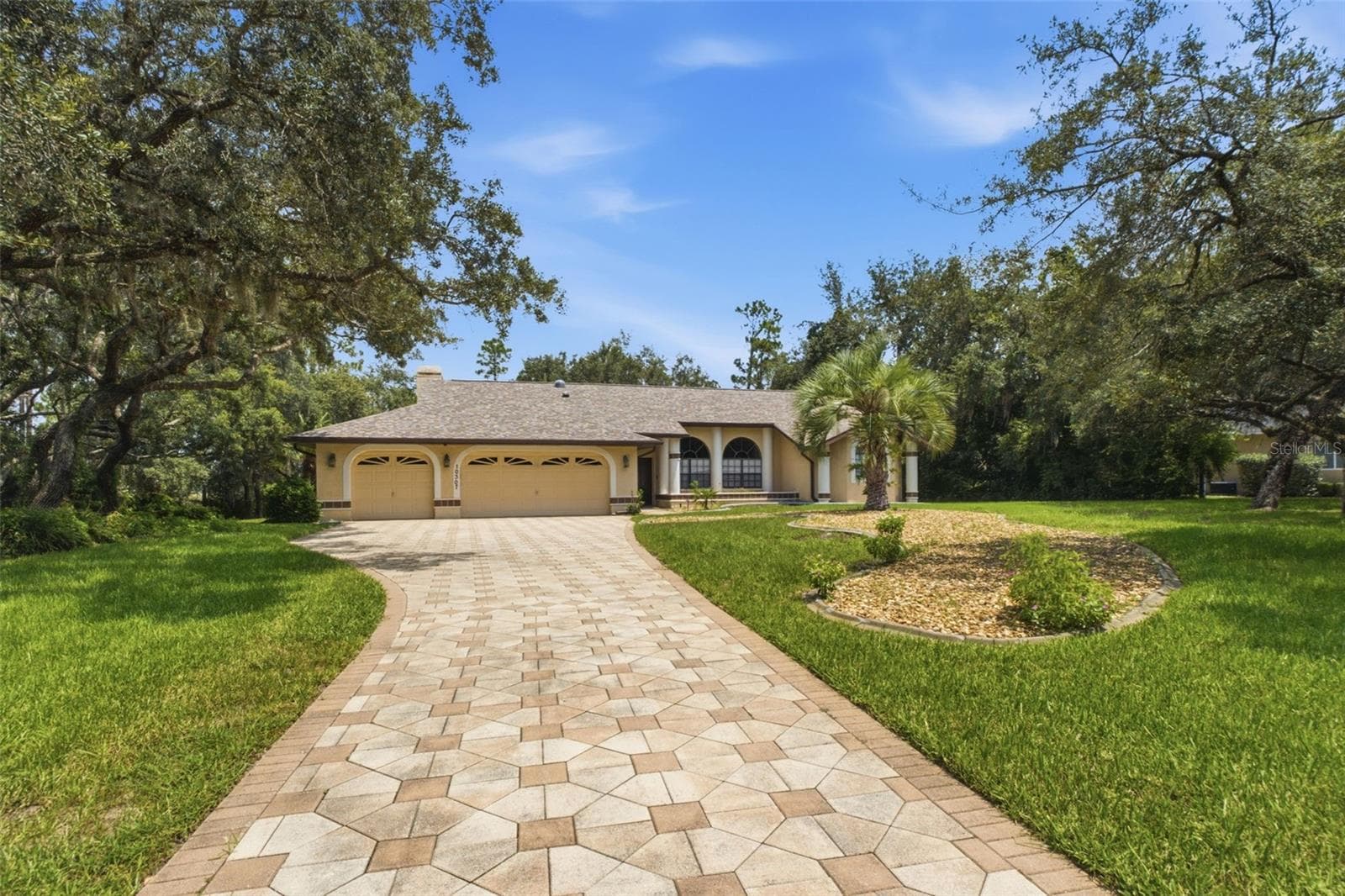 10307 Waters Edge CT