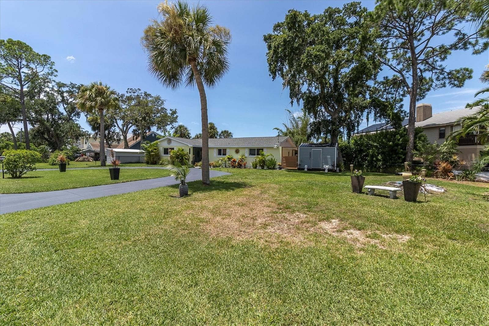 7213 Peninsular Dr photo 4