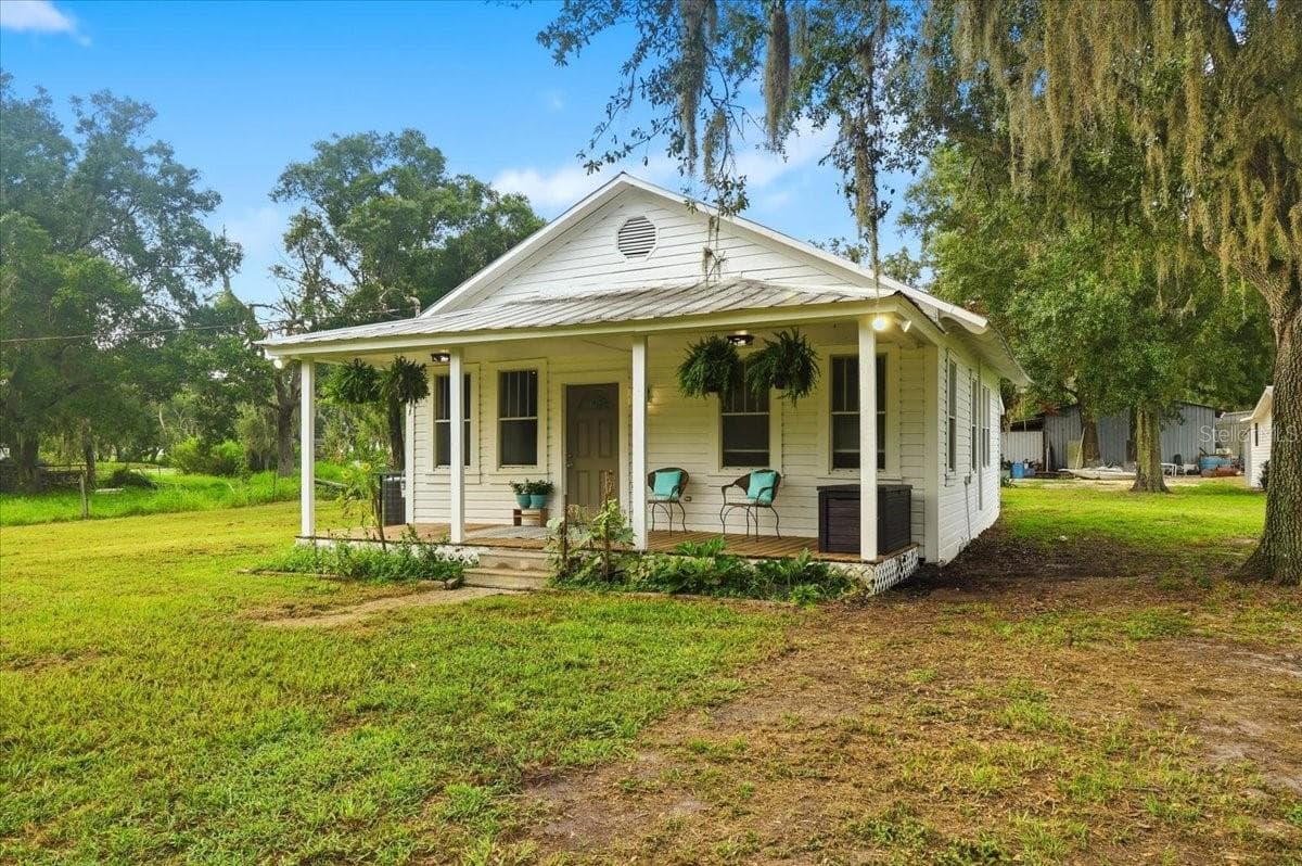 4919 E County Road 542 photo 3