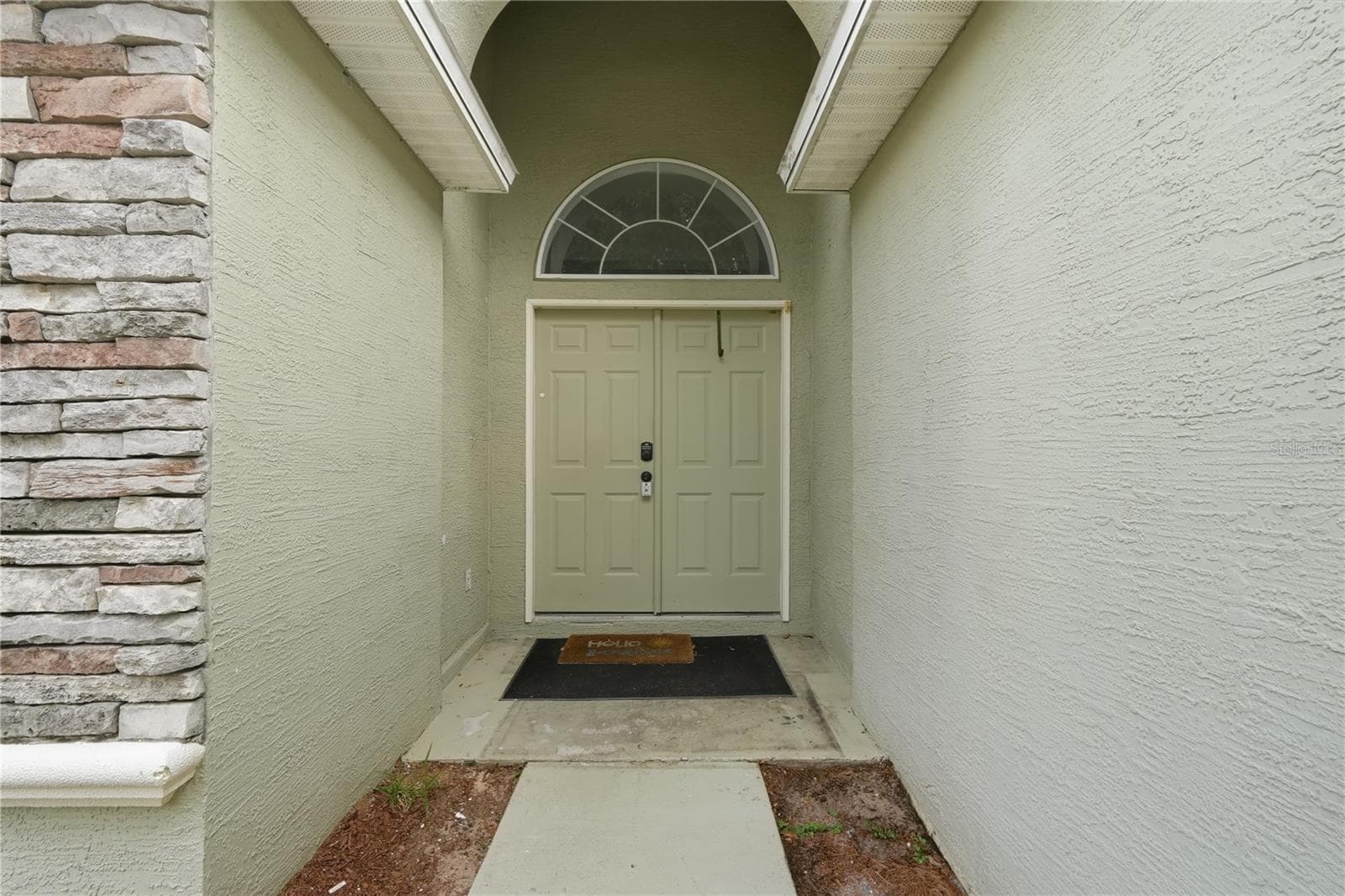 577 Terranova Cir