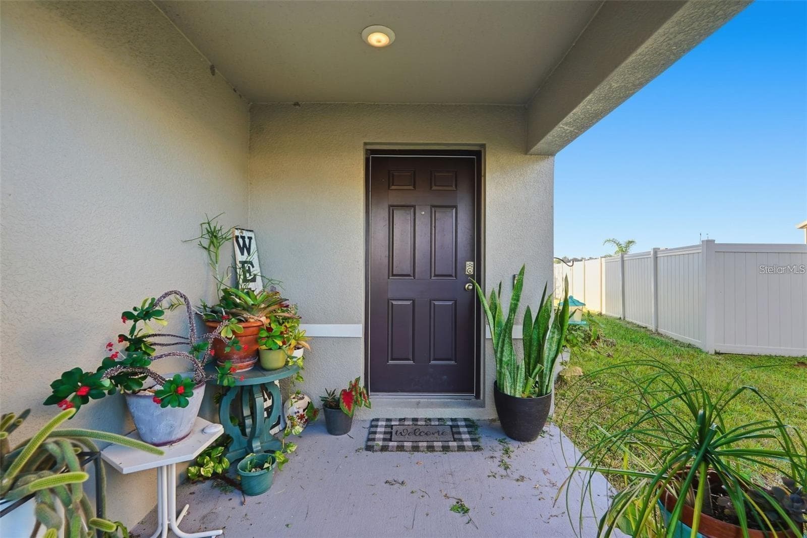 7811 Davie Ray Dr photo 3