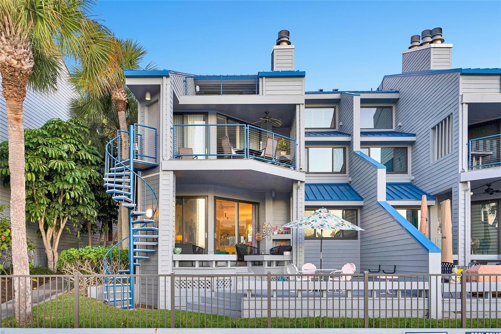 910 Pinellas Bayway S #107 photo 4