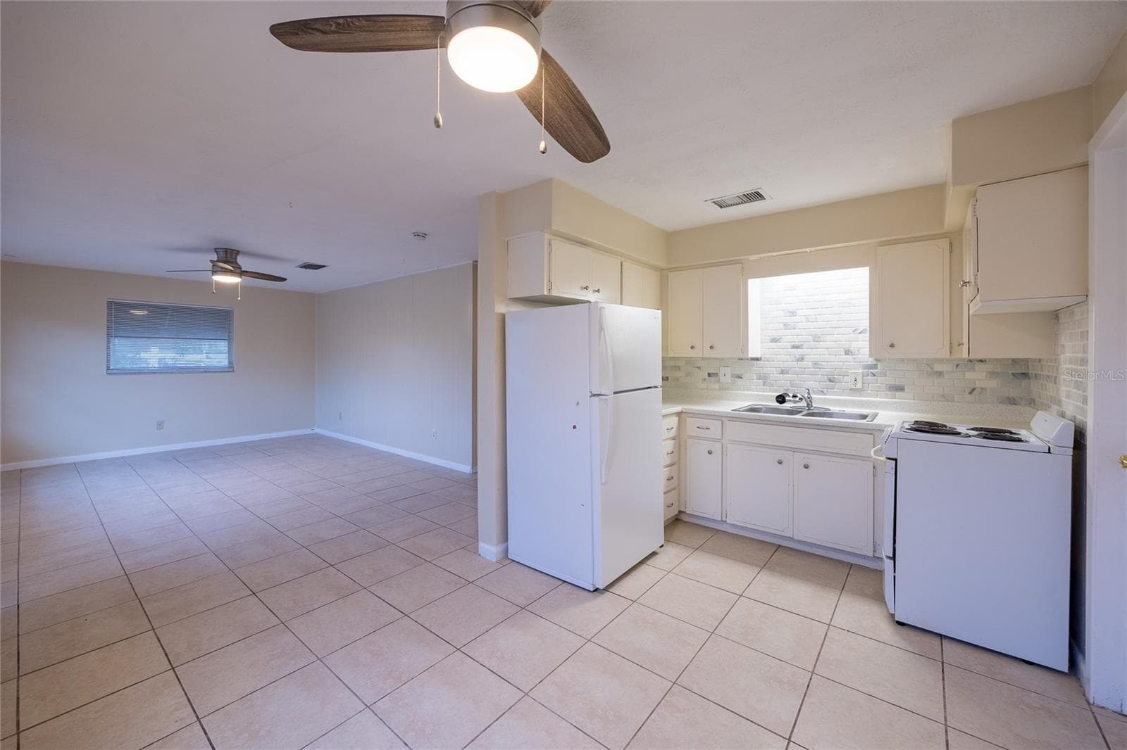 400 S Meteor Ave photo 4