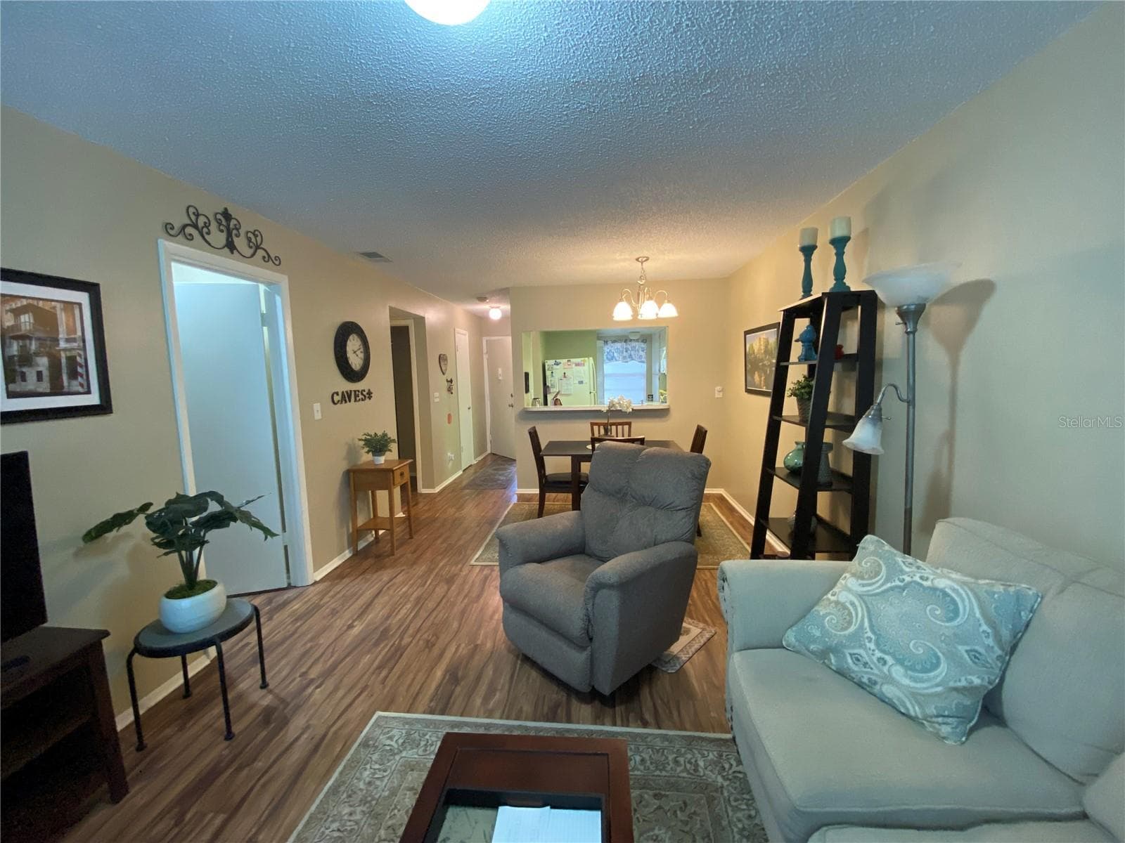 9609 Midiron CT #1 photo 4