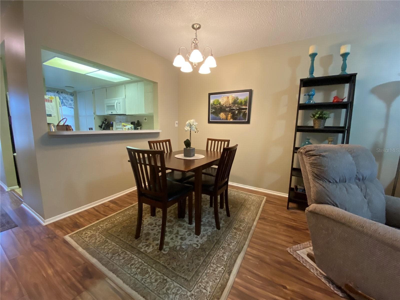 9609 Midiron CT #1 photo 5
