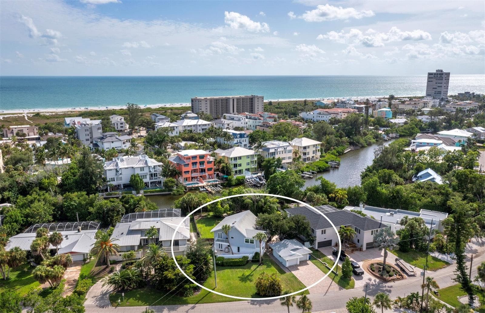 430 Island Cir photo 3