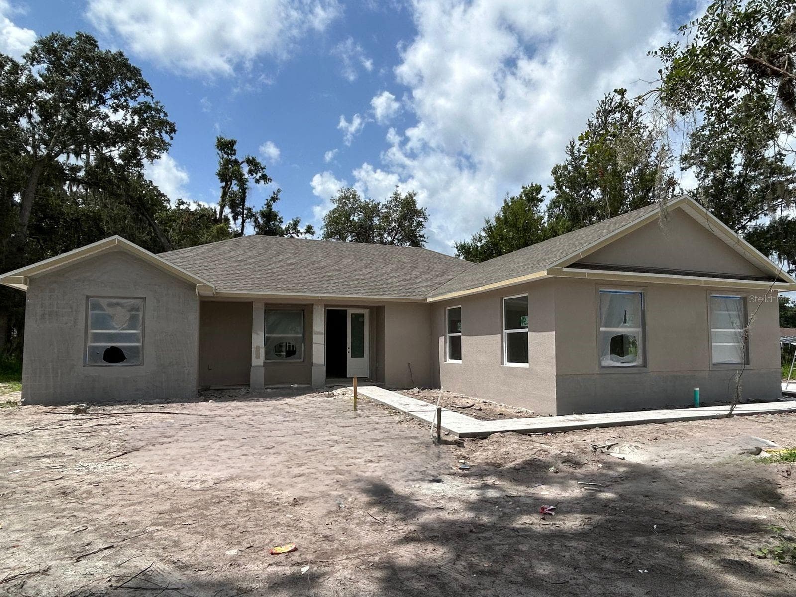 1022 Briarwood Dr