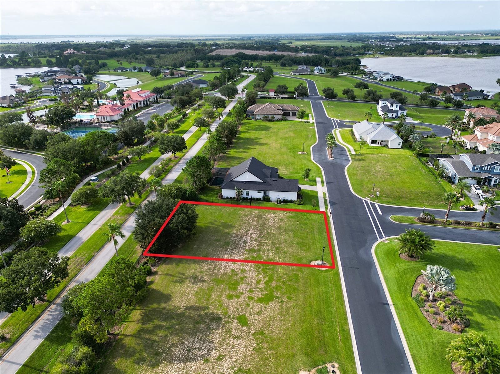 231 Blazing Star Ave photo 3