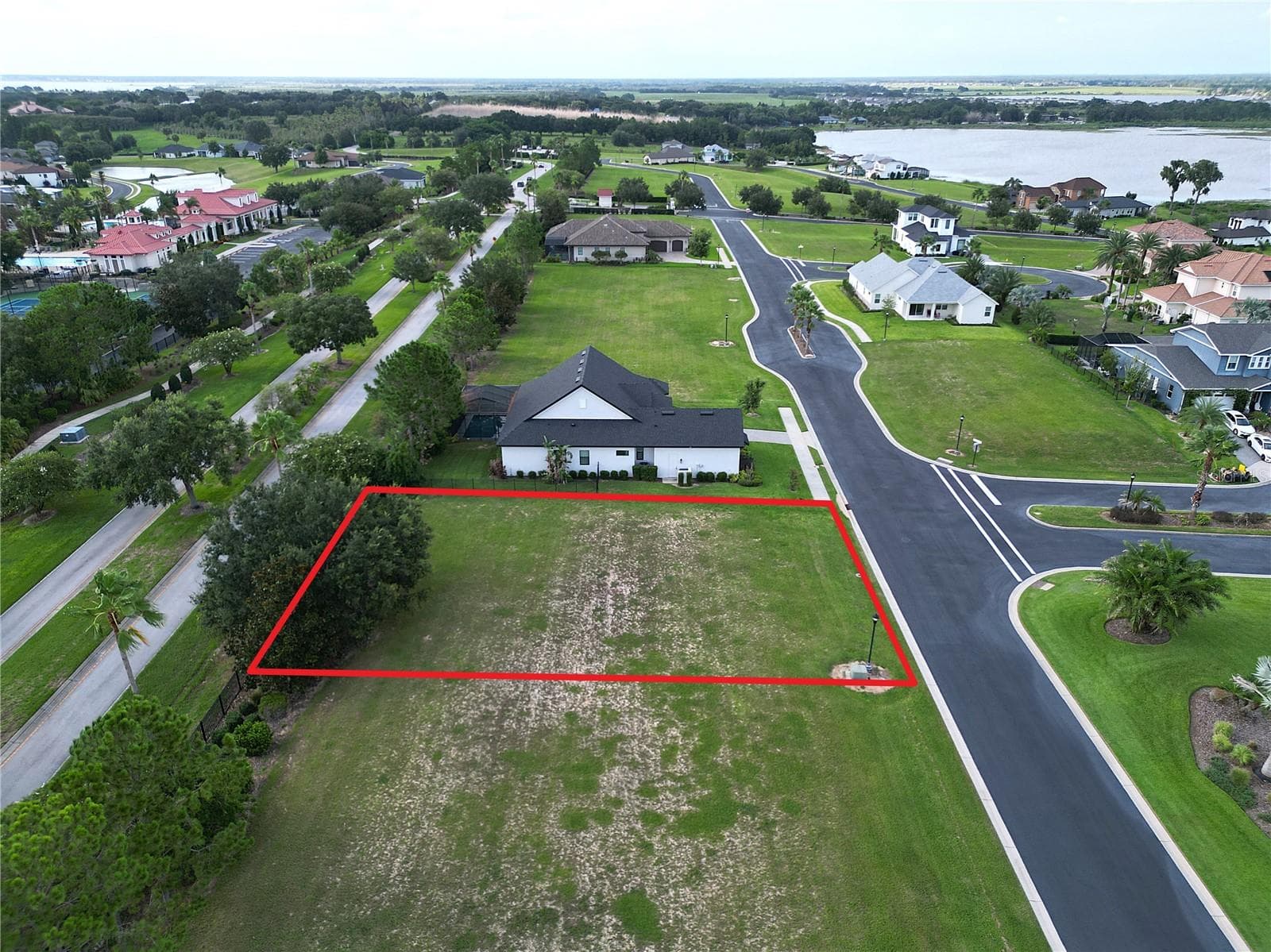 231 Blazing Star Ave photo 4