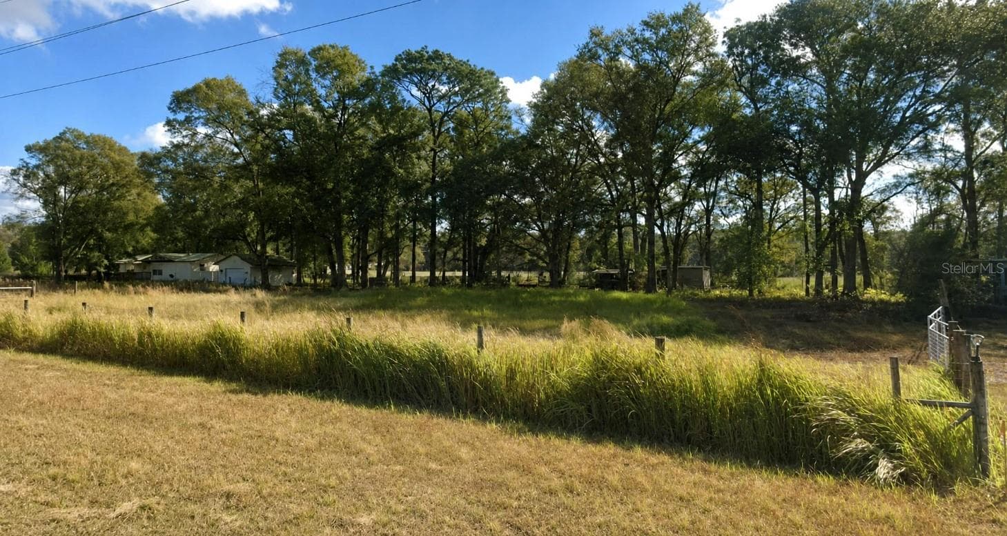 25256 Richbarn Rd photo 4