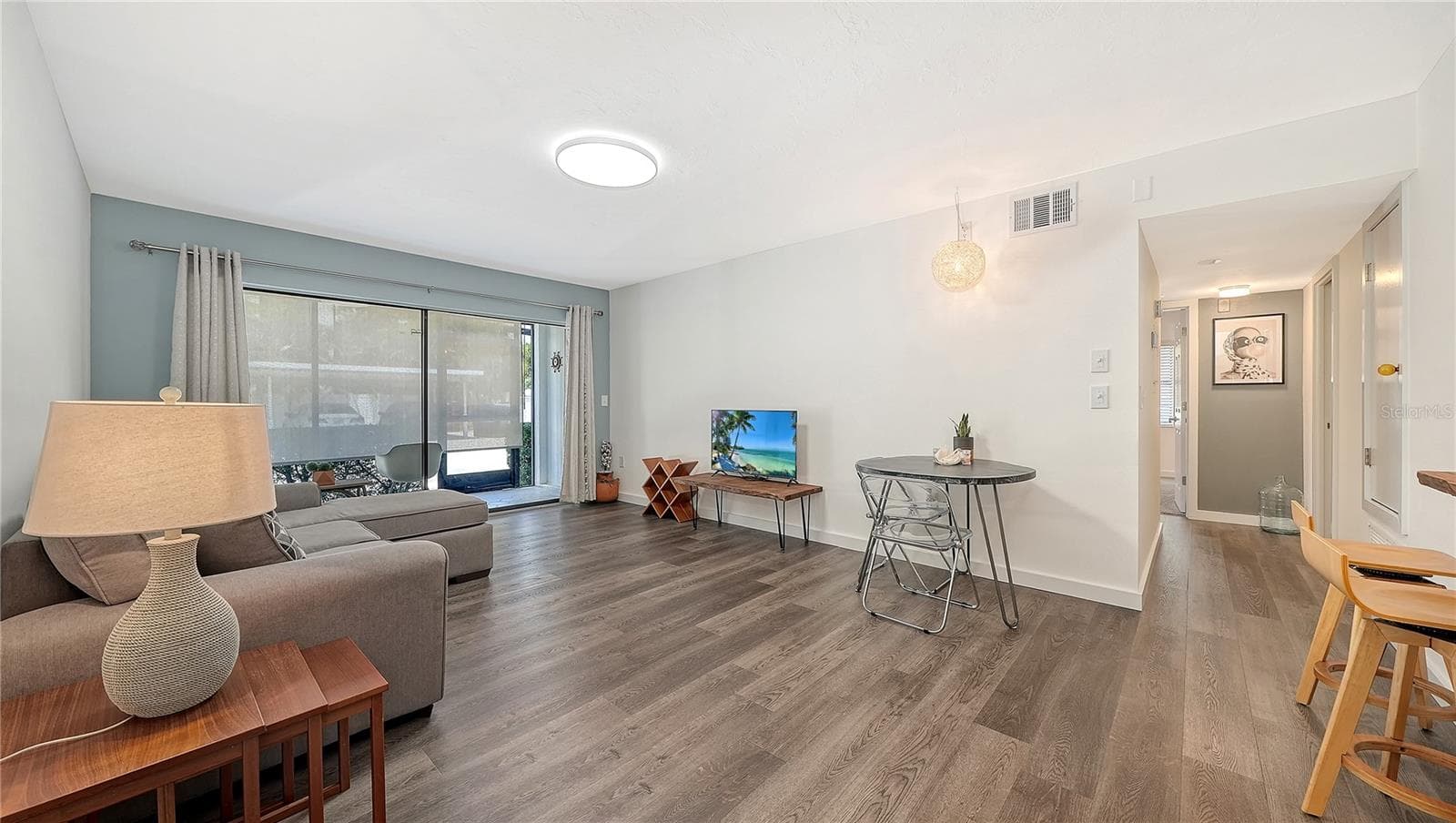 631 N Orange Ave #108 photo 5