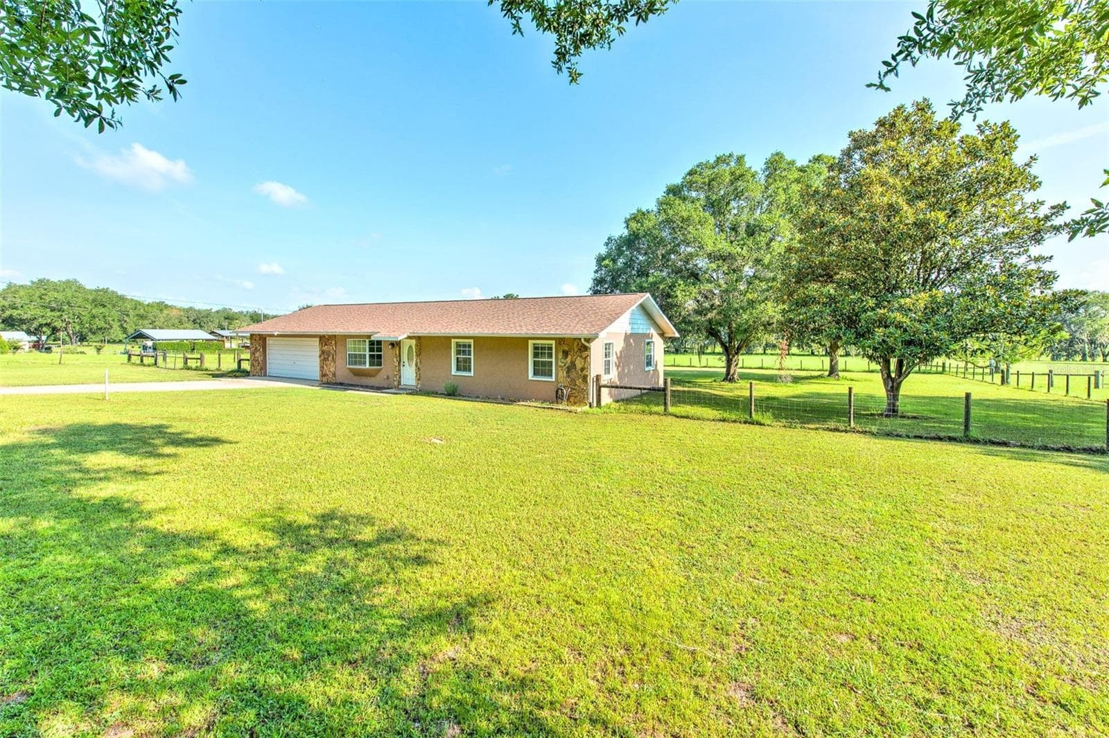 16520 Spring Valley Rd photo 4