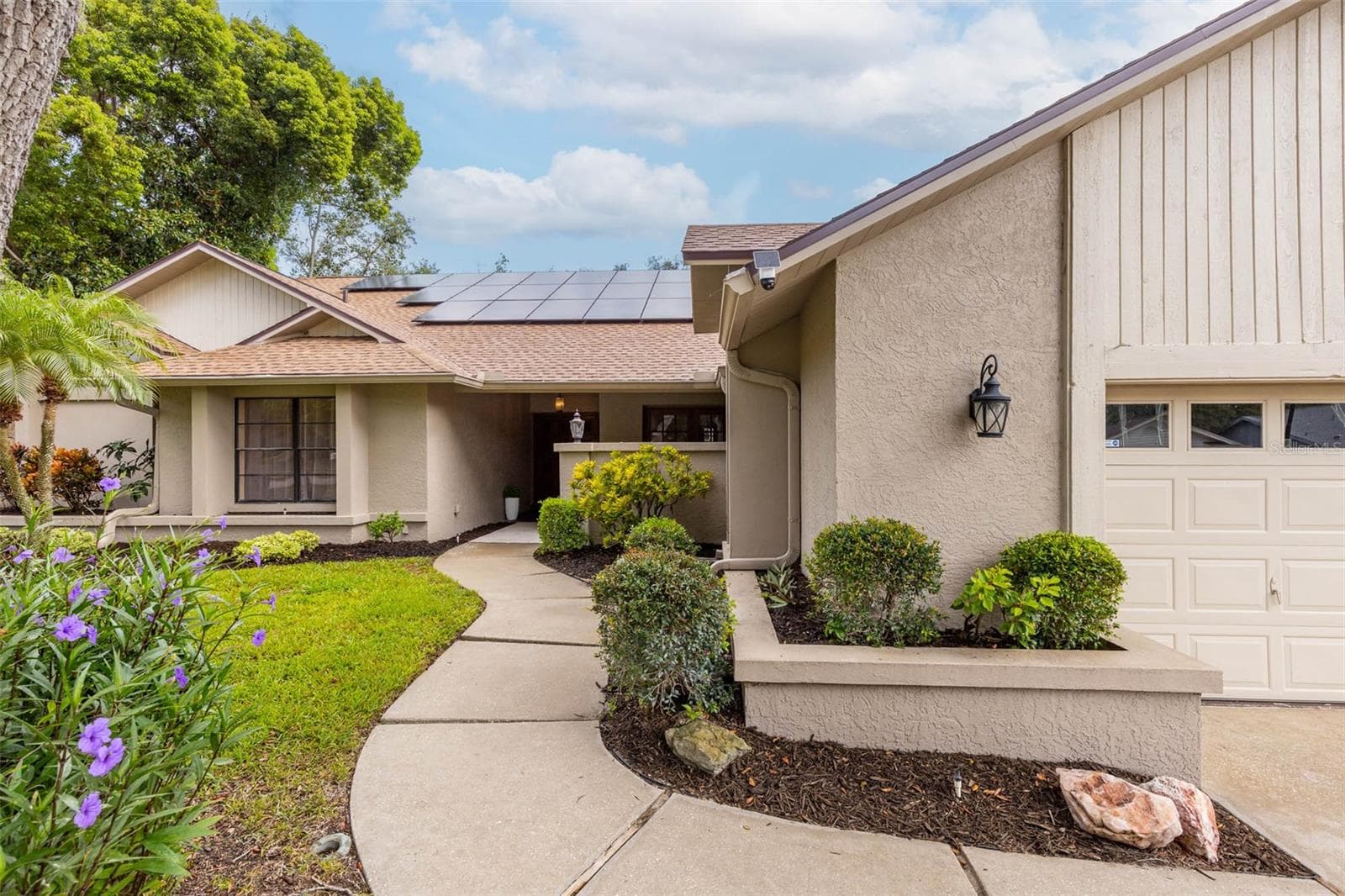 1056 Eniswood Pkwy photo 4