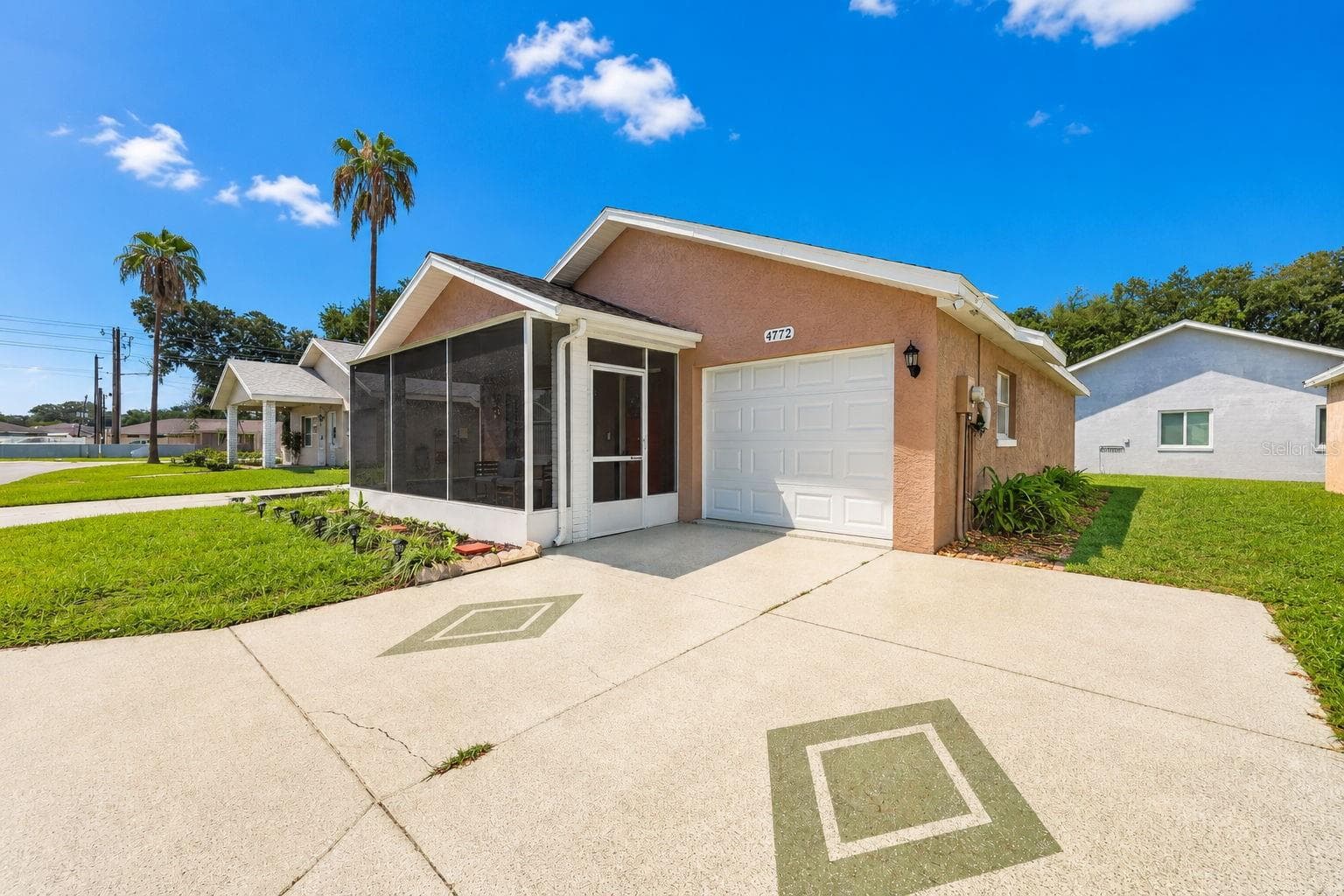 4772 Silver Cir photo 3