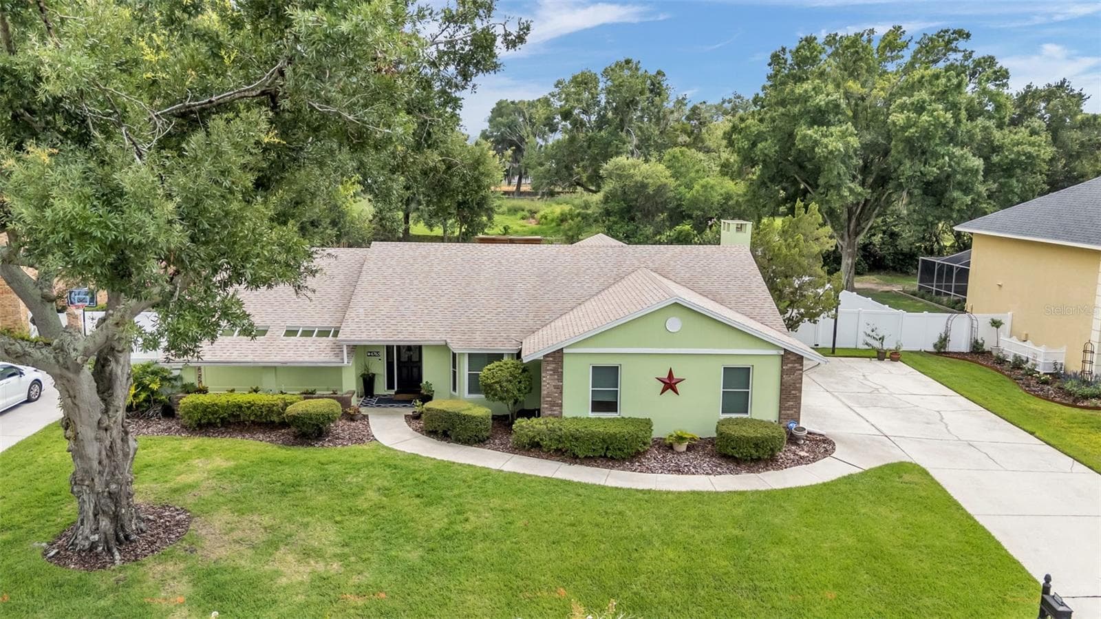 4765 Highlands Place Cir photo 3