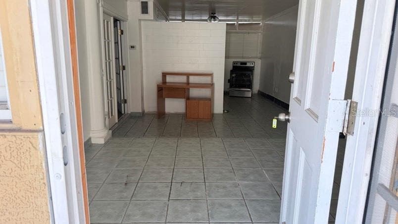 3408 W Ellicott St photo 4