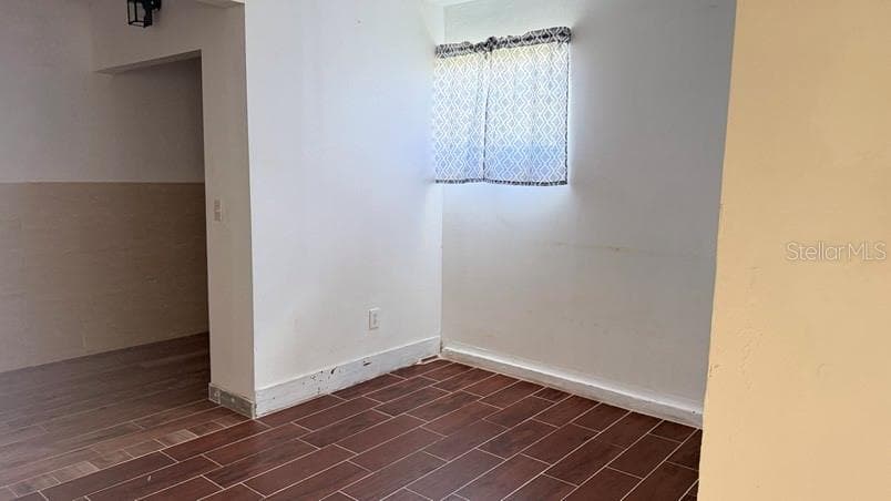 3408 W Ellicott St photo 5