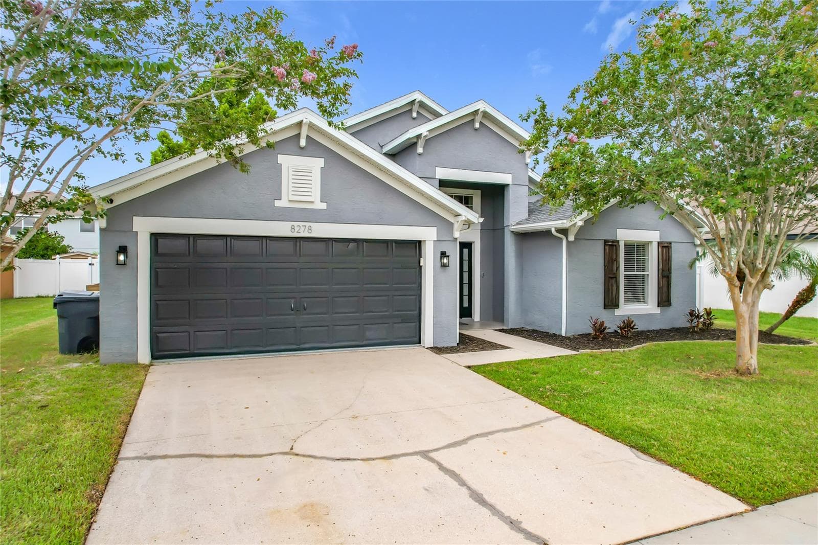 8278 Peak Ave photo 3