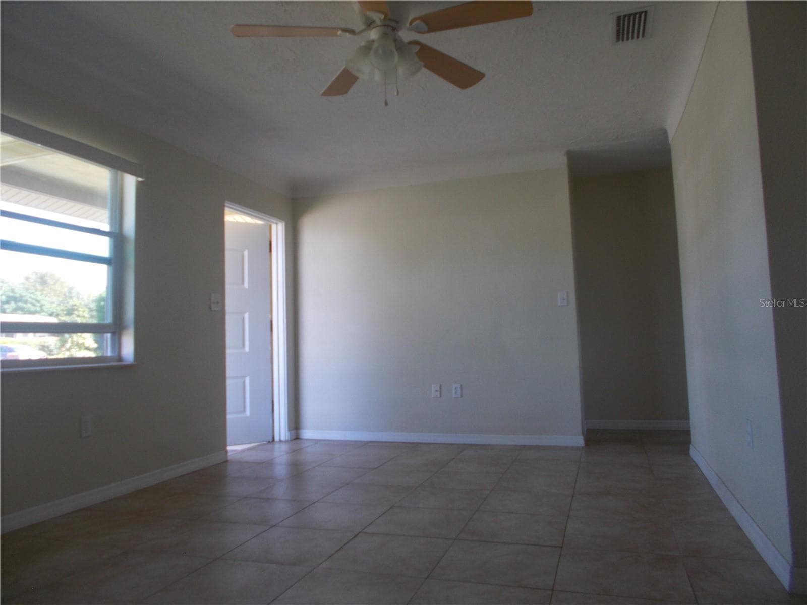 5982 52nd Ave N photo 4