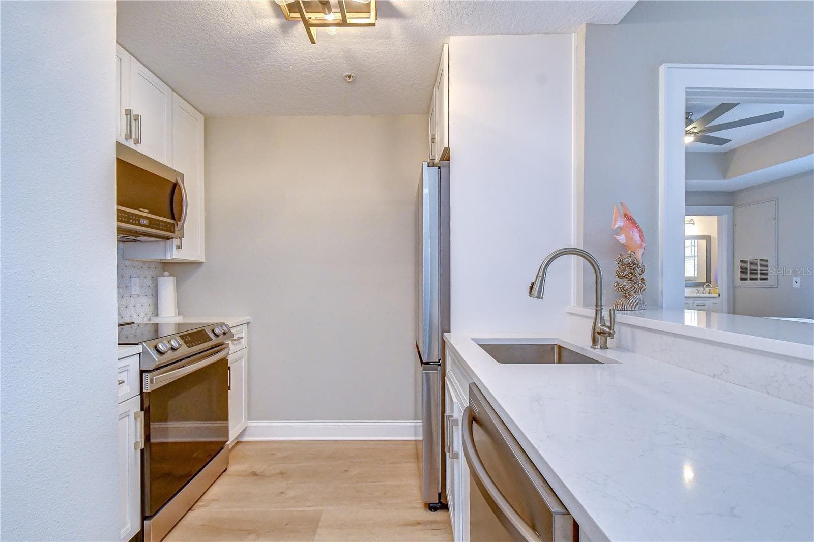 800 S Dakota Ave #121 photo 5