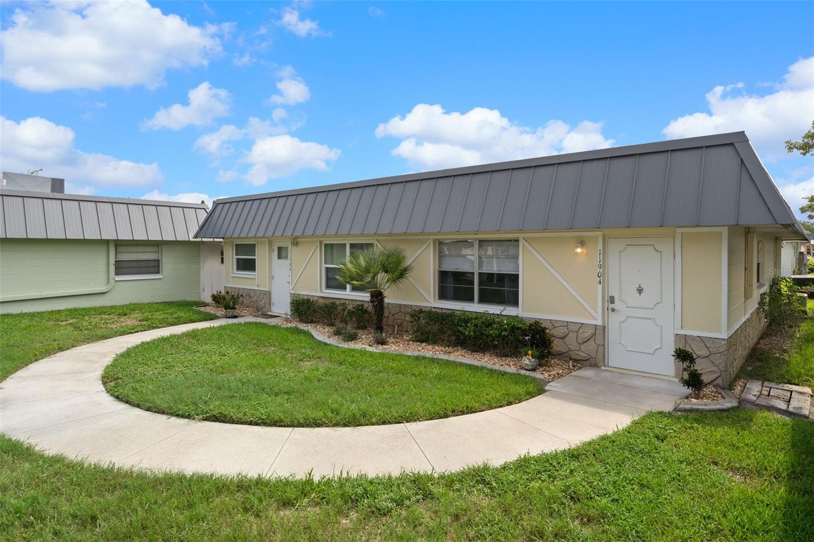 11904 Bayonet Ln photo 3