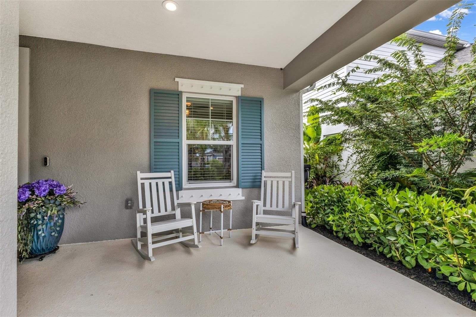 10703 Falling Leaf CT photo 4