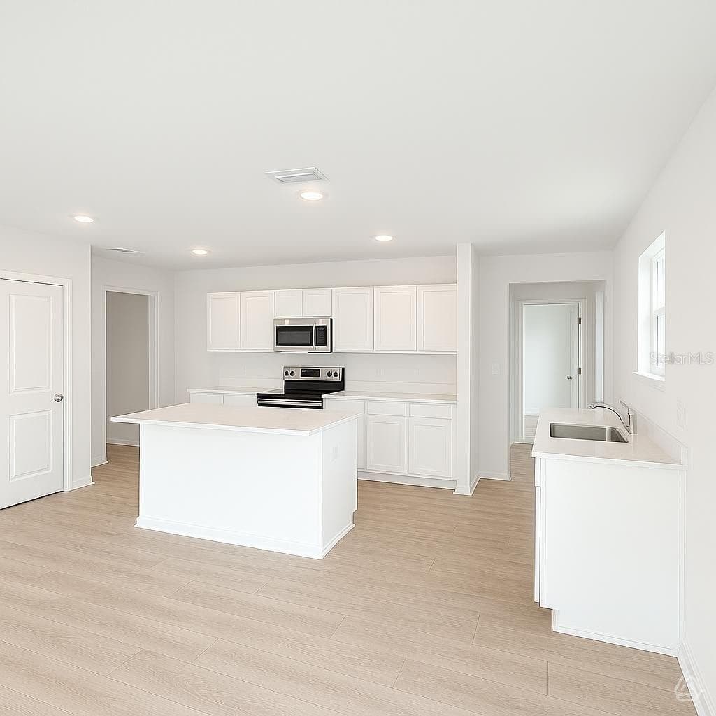 13205 Sassafras Trail