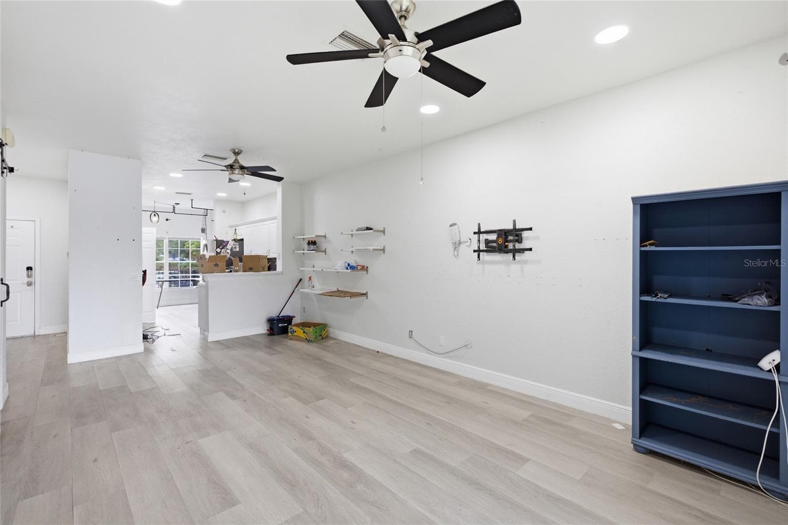 11009 Winter Crest Dr photo 4