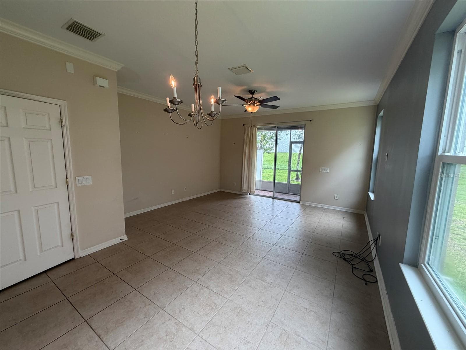 1146 Grantham Dr
