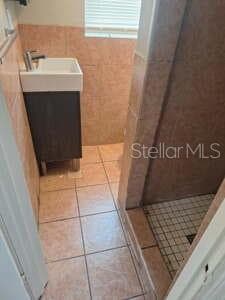 1900 Bayshore Rd #C photo 3