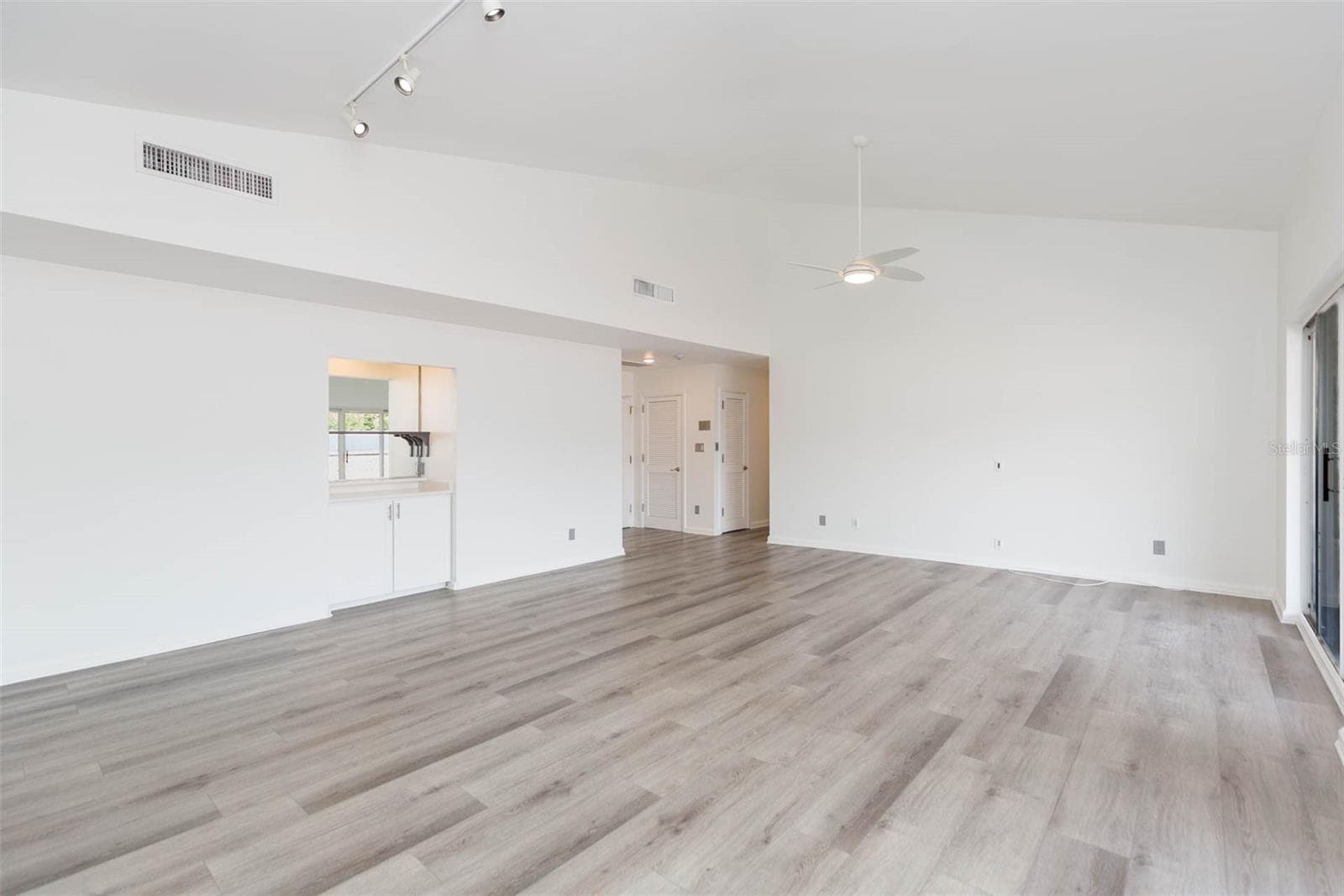 1653 W Snow Cir #1653 photo 5