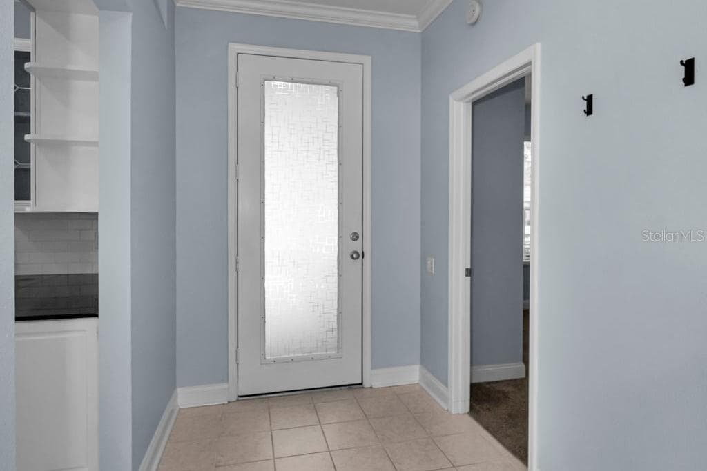 18104 Hamden Park Way photo 5