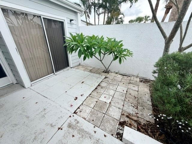 950 Waterside Ln photo 5
