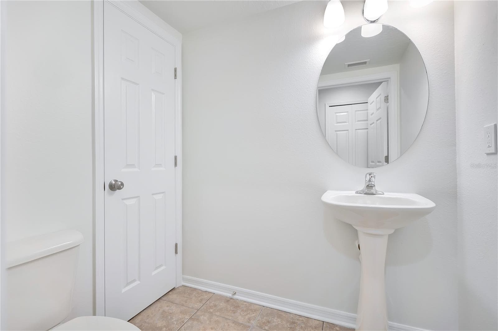 11531 84th Street Cir E #103 photo 5