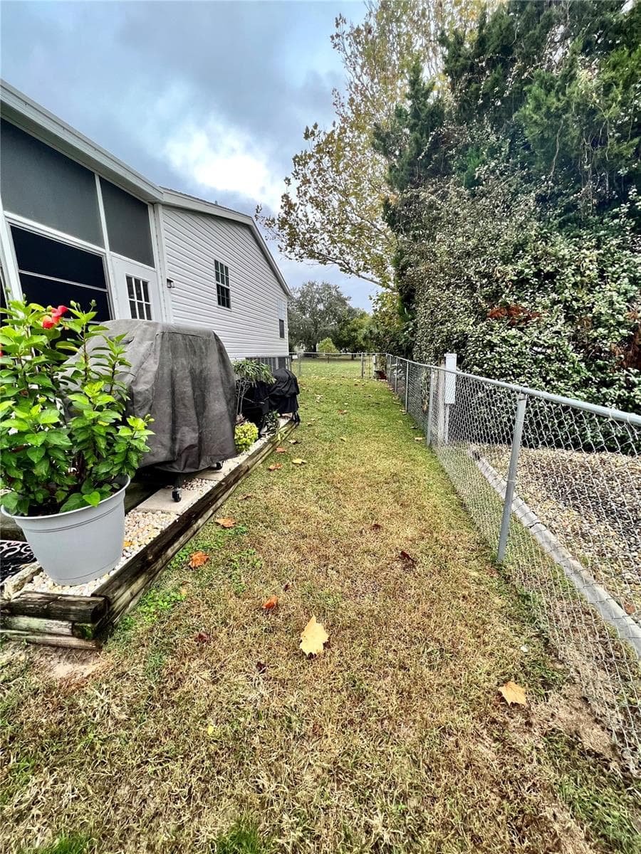 16120 Brookridge Blvd photo 5
