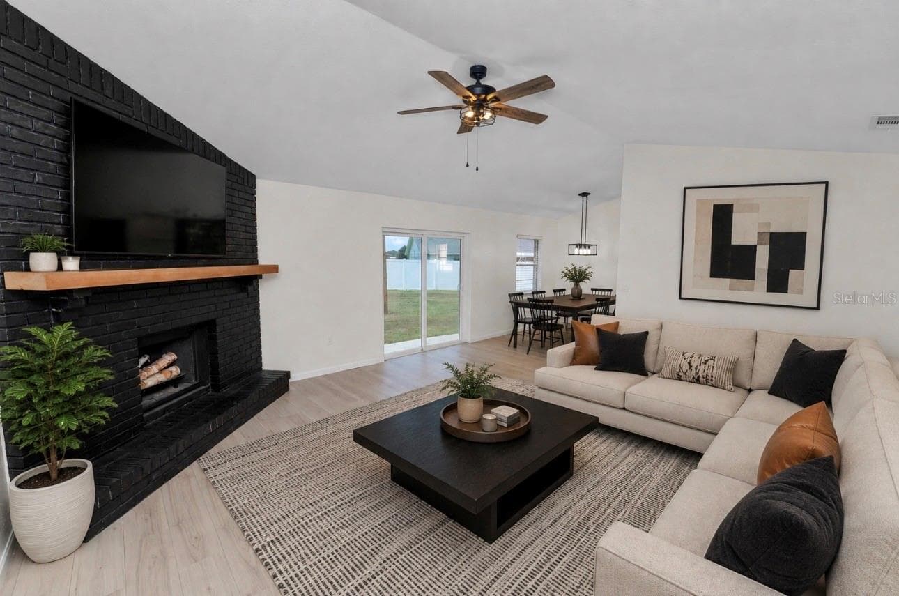 3664 Willow Wisp Dr S photo 5