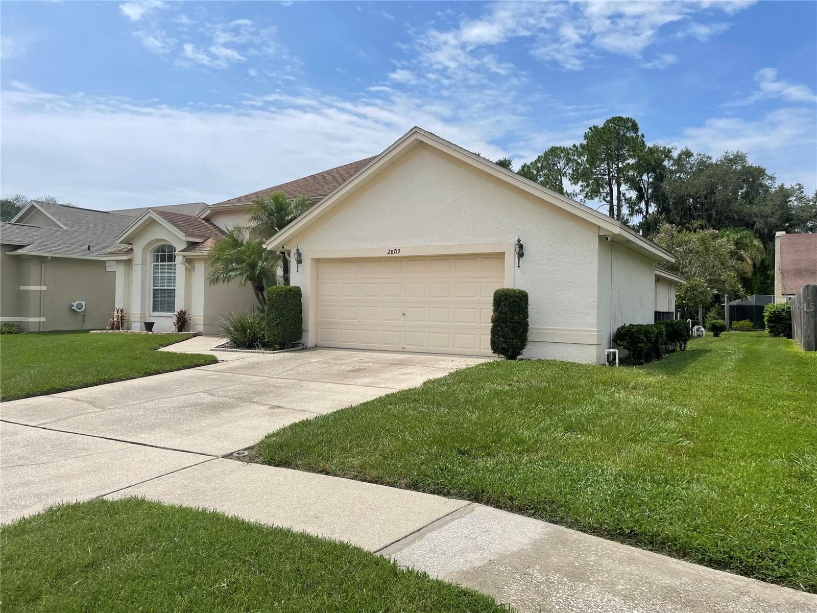 28719 Raleigh Pl photo 3