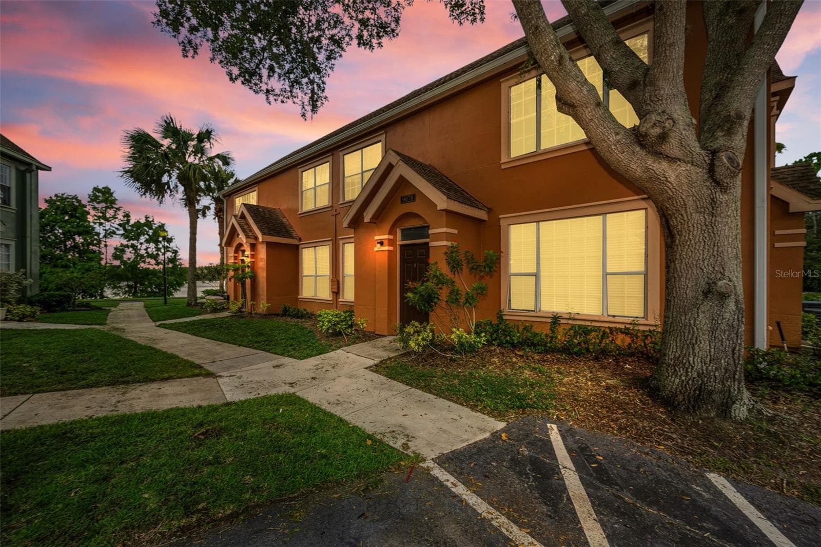 9078 Lake Chase Island Way #9078 photo 4