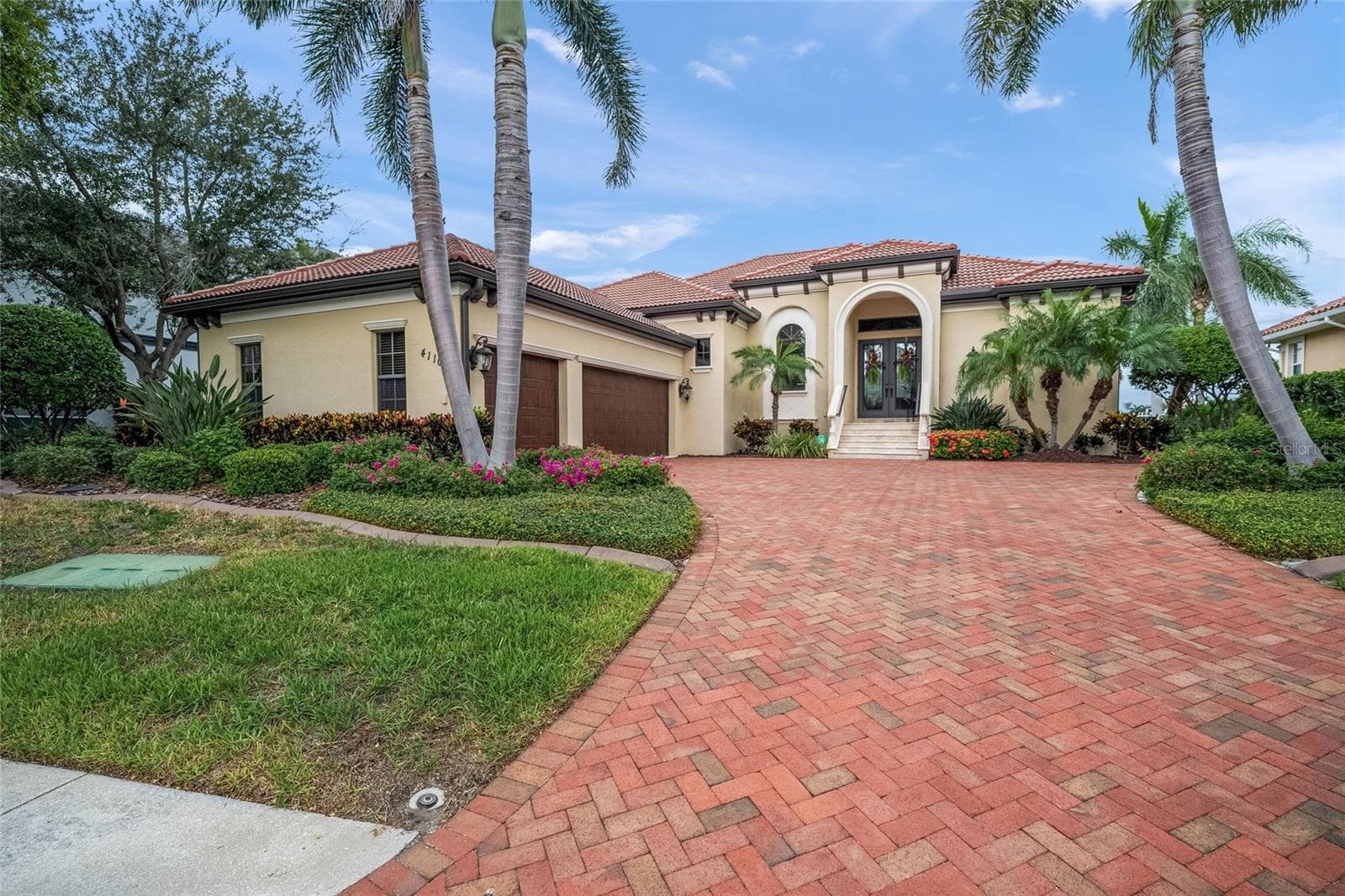 4110 Commodore Blvd