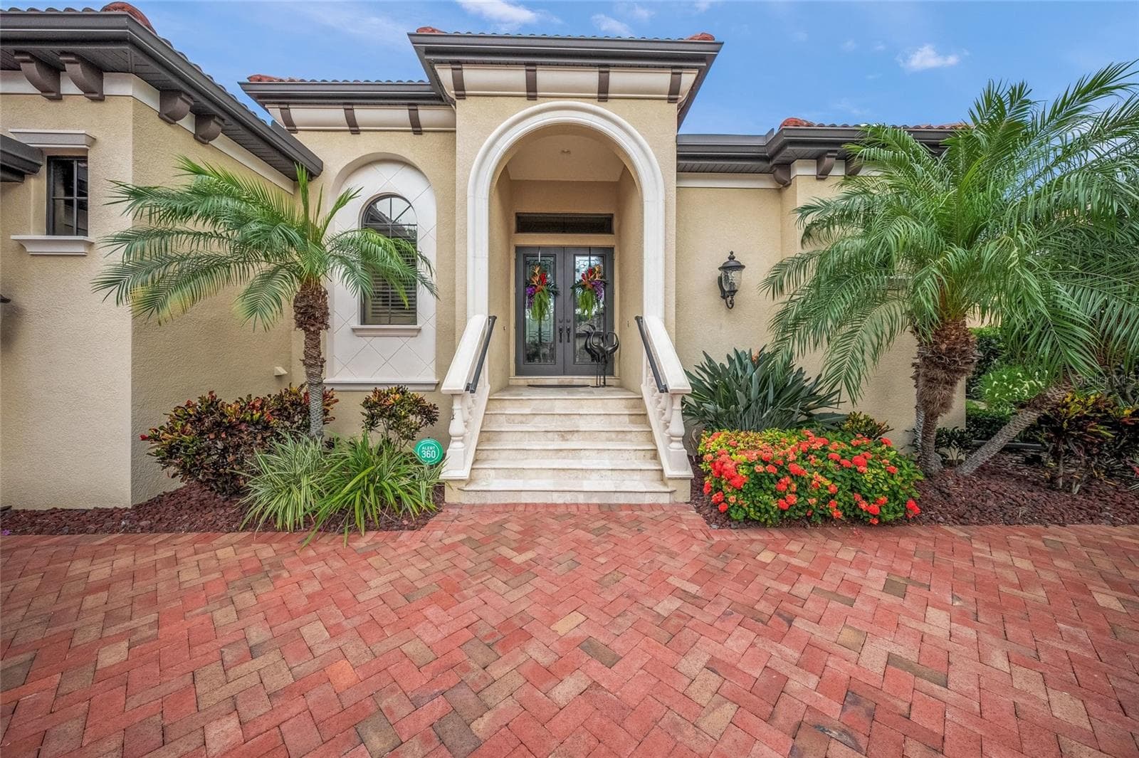 4110 Commodore Blvd photo 3