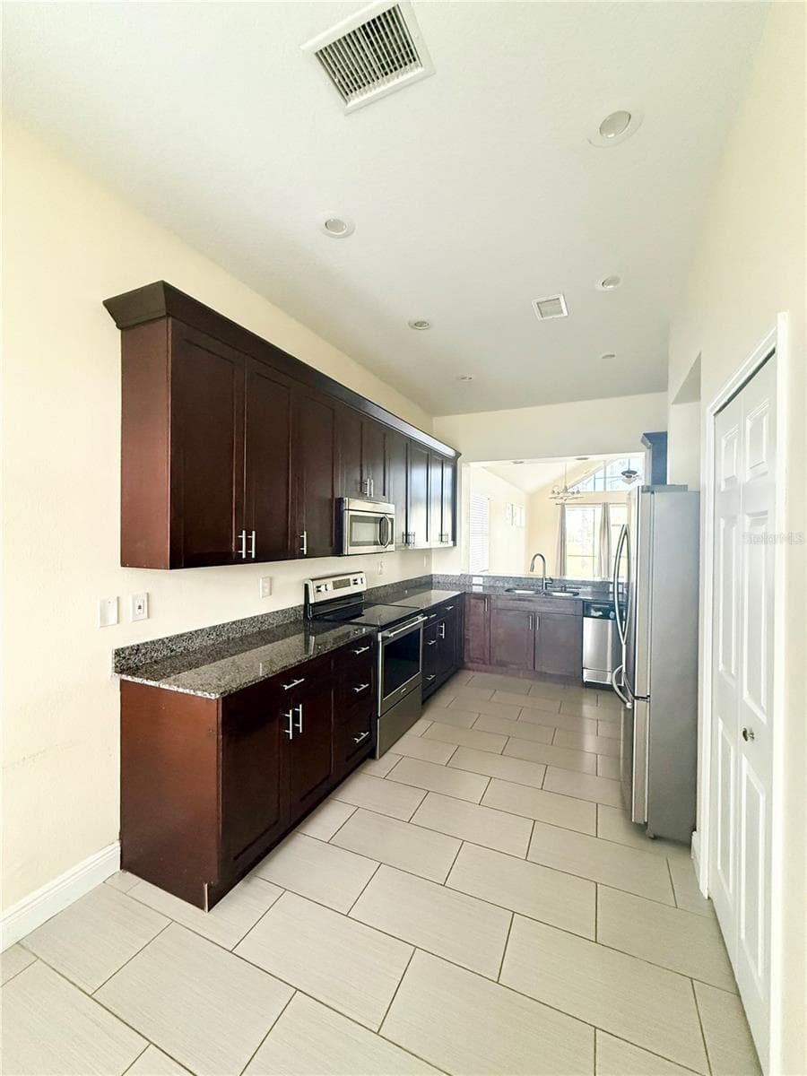 4349 Crystal Downs CT photo 3