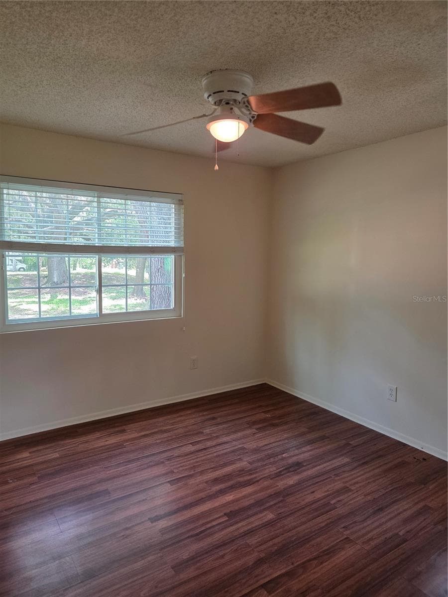 5809 J G Rogers Ln photo 5