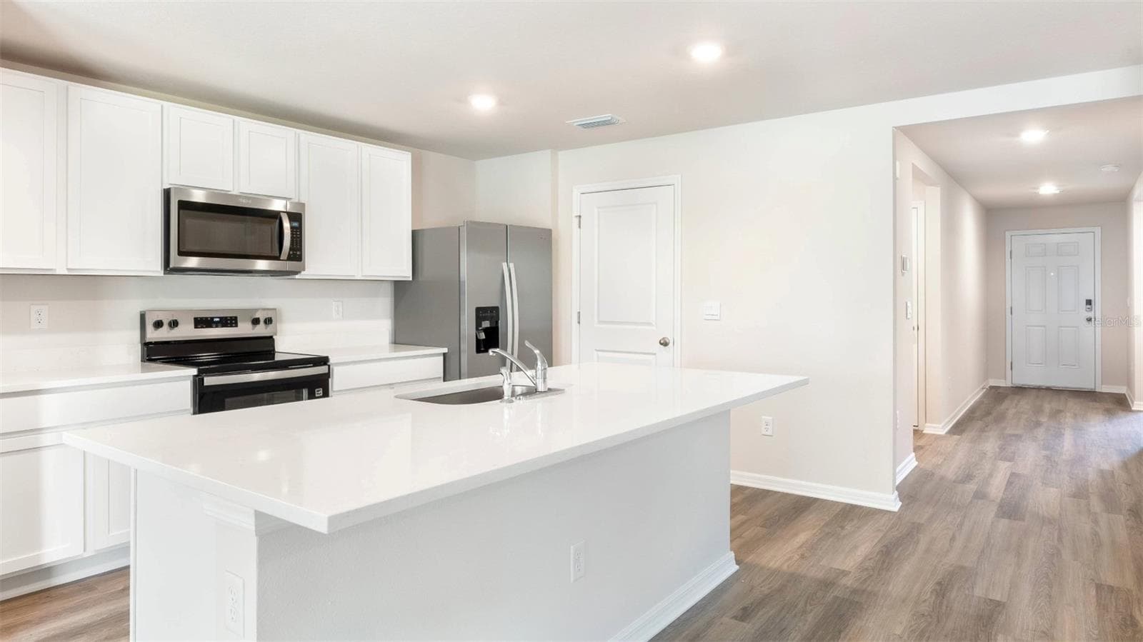 5415 Silver Moonlight Dr photo 3